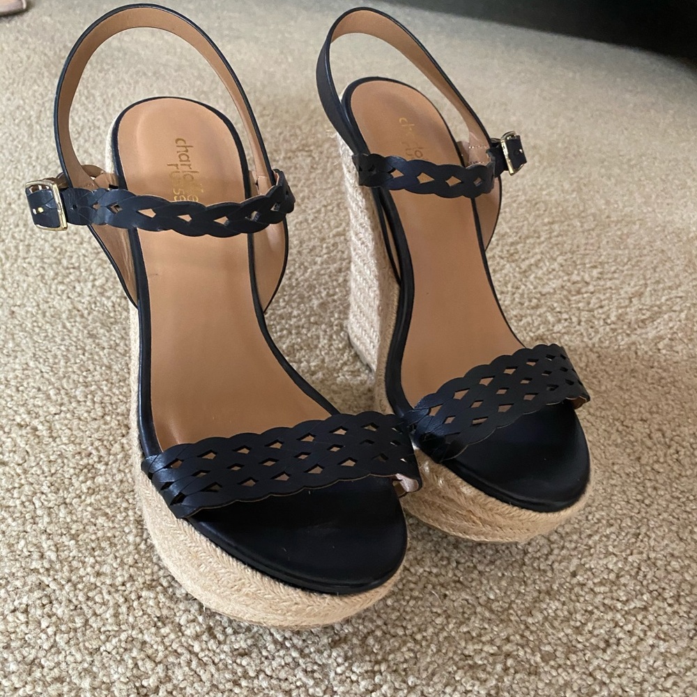 TODAY ONLY SALE Charlotte Russe Scallop Wedges